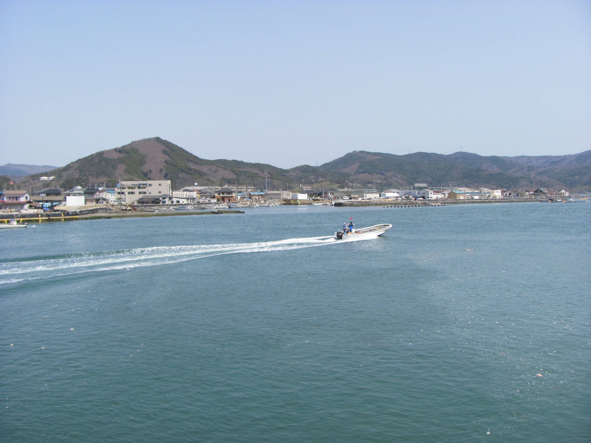 万石浦